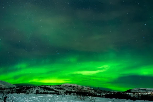A Celestial Symphony: The Northern Lights Experience